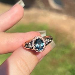 Designer LeVian 14k Gold Ring - Natural Diamonds And Natural London Blue Tapaz BRAND NEW
