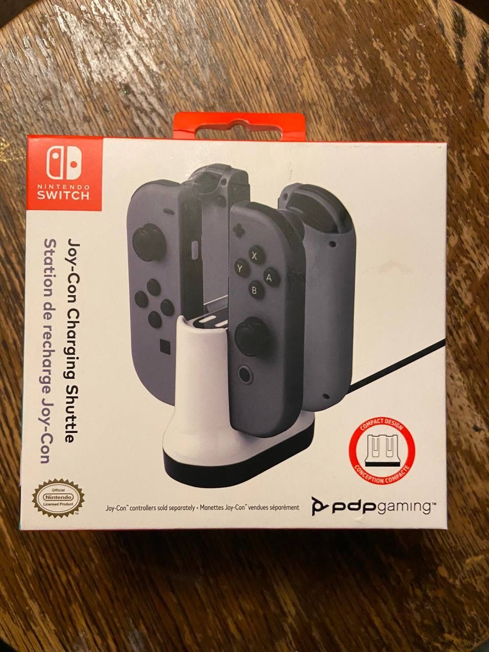 Joy-Con Charging Shuttle