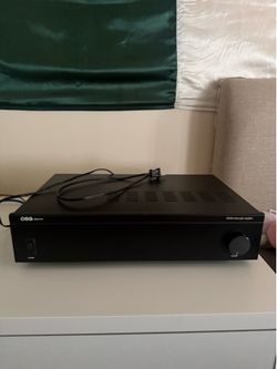 BIC America SWA-100 Subwoofer Amplifier brand new has some damage to it but works amazingly
