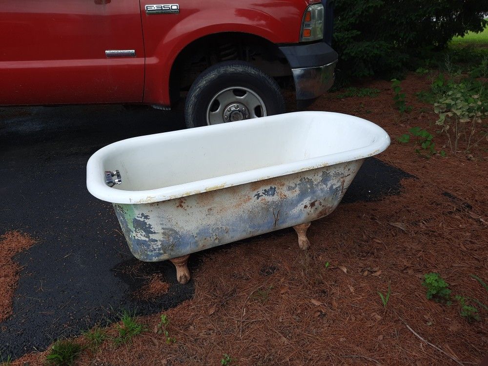 Old Claw Foot Tub Made In Baltimore Md Early 1900