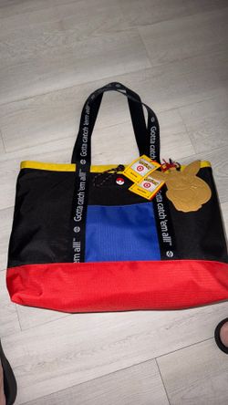 Pokemon all in tote / bag charm