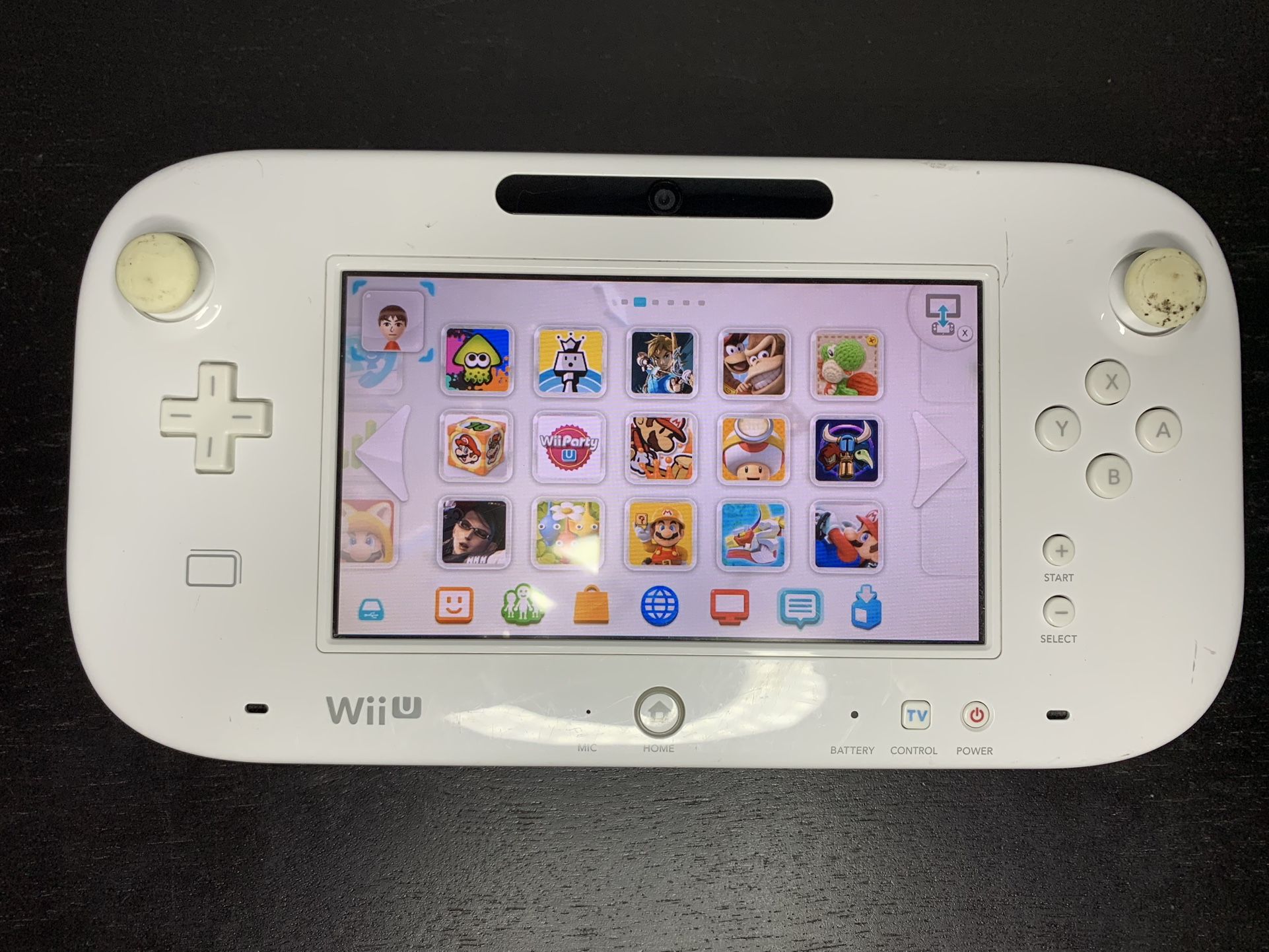 NINTENDO Wii Console System White With Games And Cables for Sale in  Orlando, FL - OfferUp