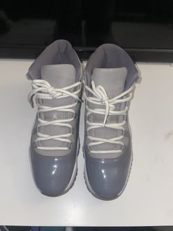 Cool grey Jordan 11’s