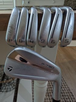 Taylor Made P790 Forged w Tungsten 4-P Golf Set Irons