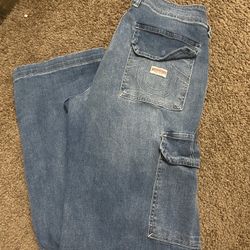 True Religion Cargos