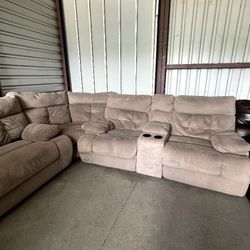 8-10 Person Sectional With Seperate Large Recliner 