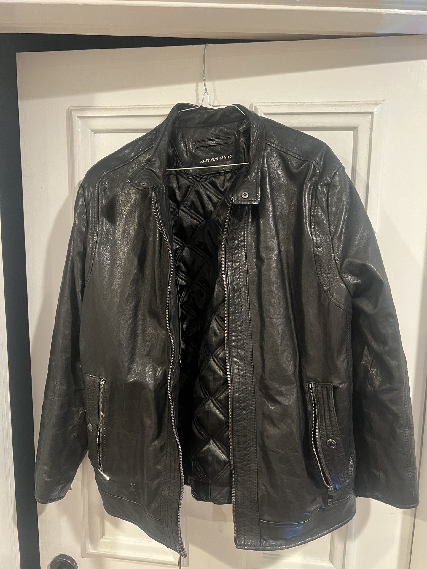 Andrew Marc mens genuine Black Leather Jacket