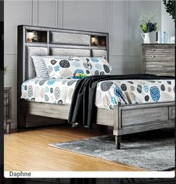 Queen Bed Frame With Mattress 