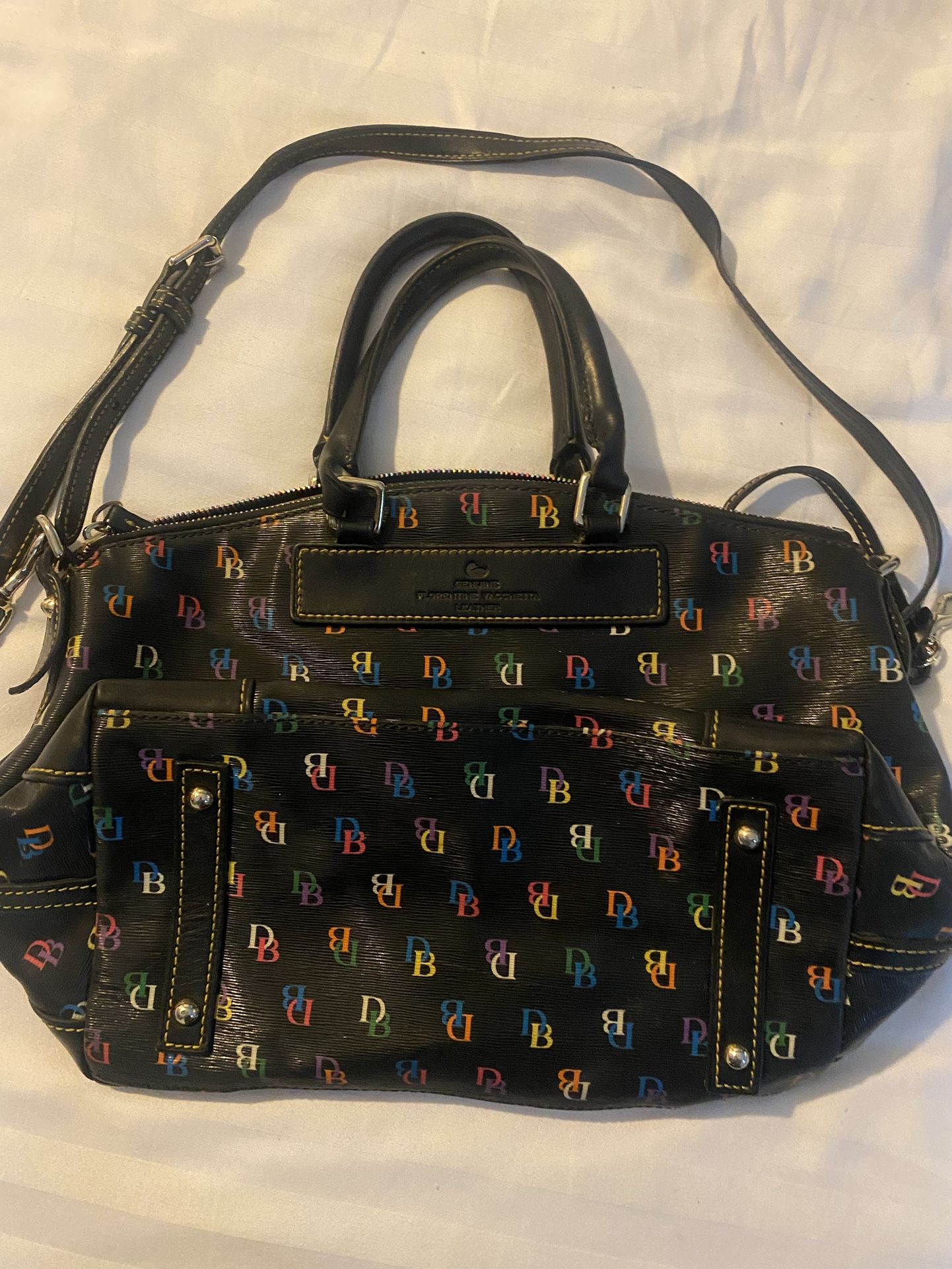 Designer Bag Selling Cheap!! Dooney And Burke