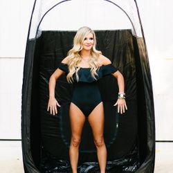Pop Up Spray Tan Tent