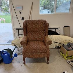Free Chair/Recliner