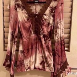 Ladies Blouse Size XS - Pickup From Northridge Area