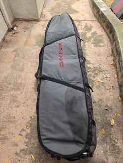 Dakine travel board surfboard bag