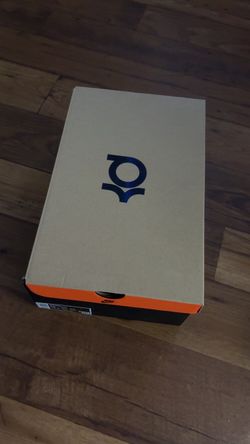 KD BASKETBALL shoes Size 12