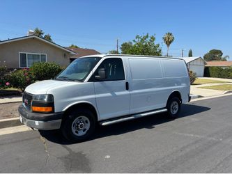 2015 GMC Savana Cargo