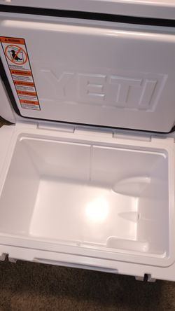 Yeti Haul Customized Texas Longhorns Cooler Thumbnail