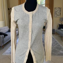 Gray And Cream Cardigan Xsmall With Front Buttons. 
