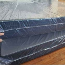 Queen Box Spring New Can Deliver