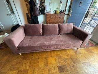 Sabai the essential couch in dusty rose