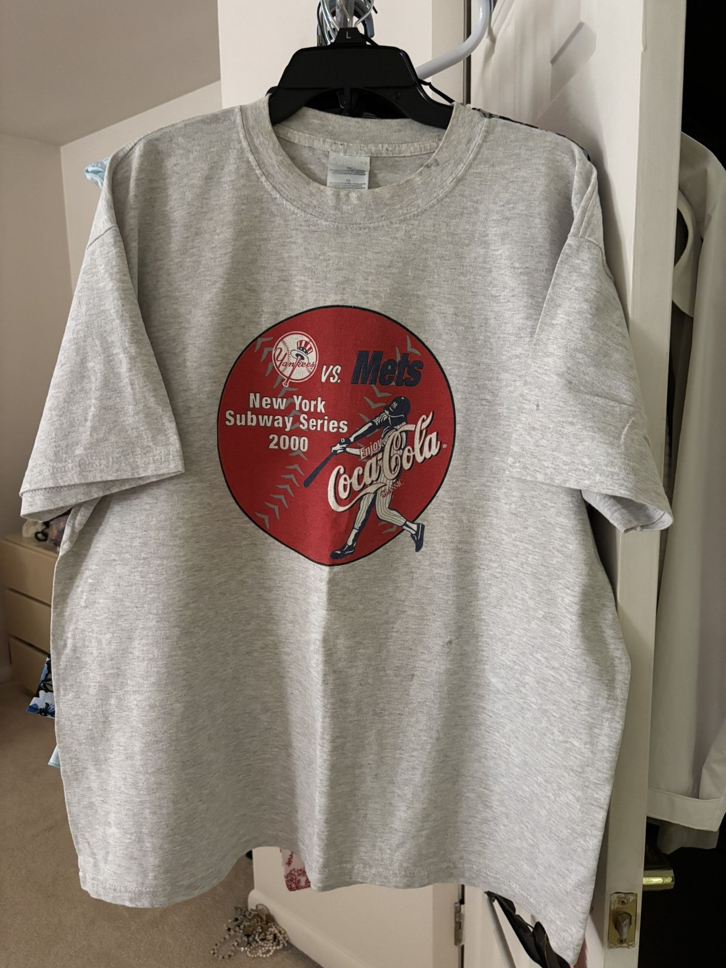 Three (3) Yankees vs Mets NY Subway Series Year 2000 T-Shirts XL with Coca Cola Logo - Vintage NEW