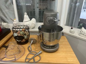GE mixer mint condition