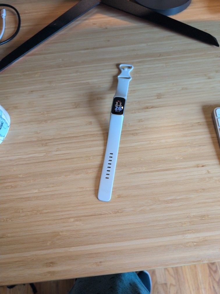 Fitbit Charge 6