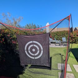 Golf Hitting Center + 3 Pro Quality Matts