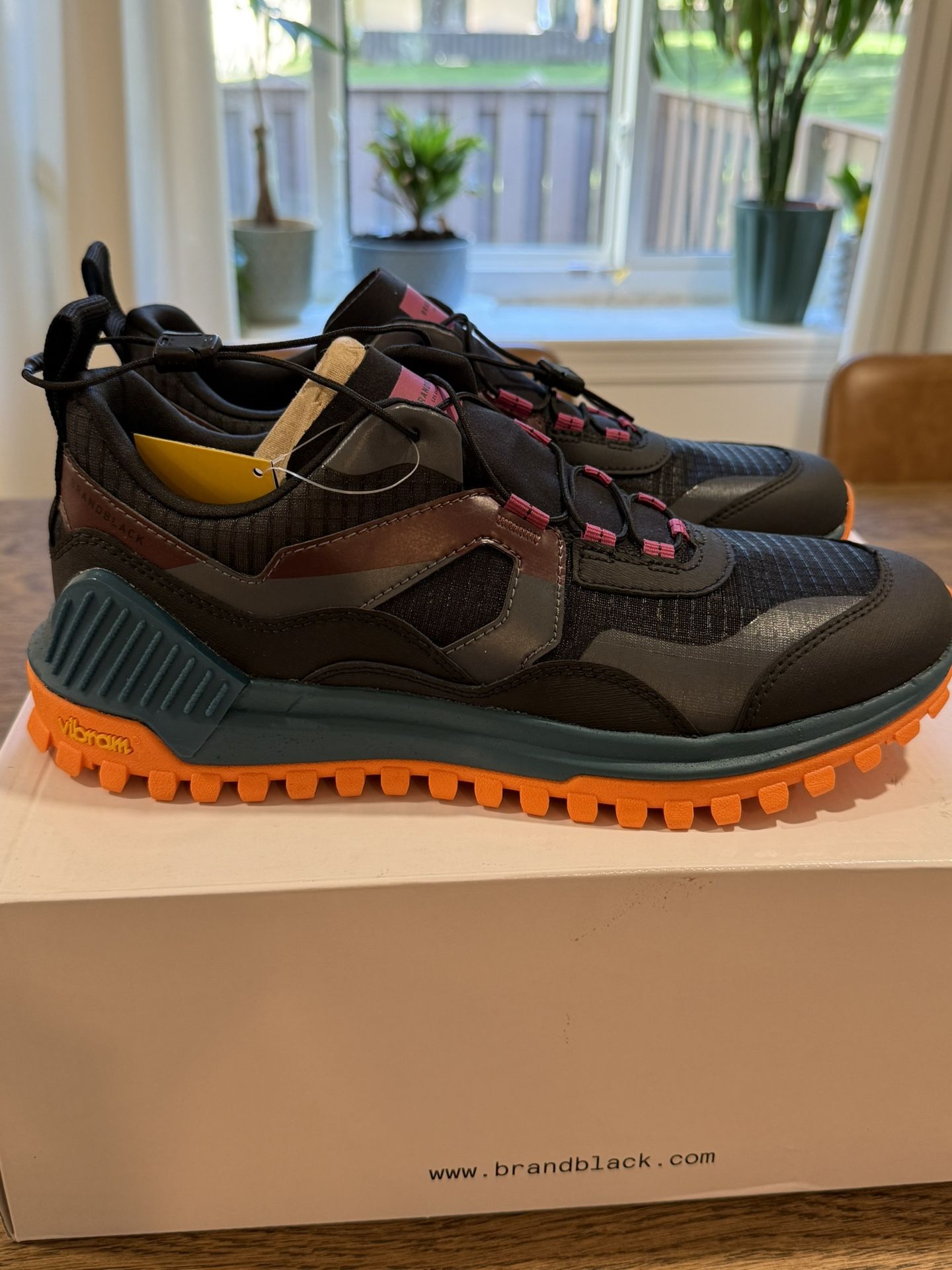 Brand Black Los Angeles Sneakers Size 10M NWT
