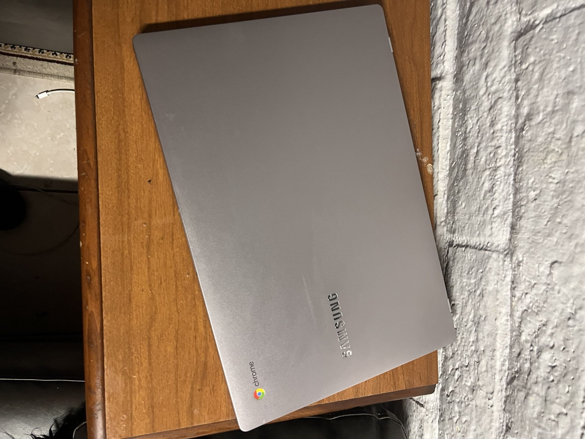 Samsung Chrome Book 15 Inch 