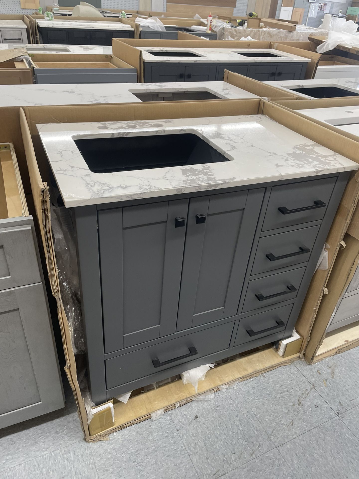 Bathroom vanity cabinet 36” solid mango Quartz top with sink and backsplash 