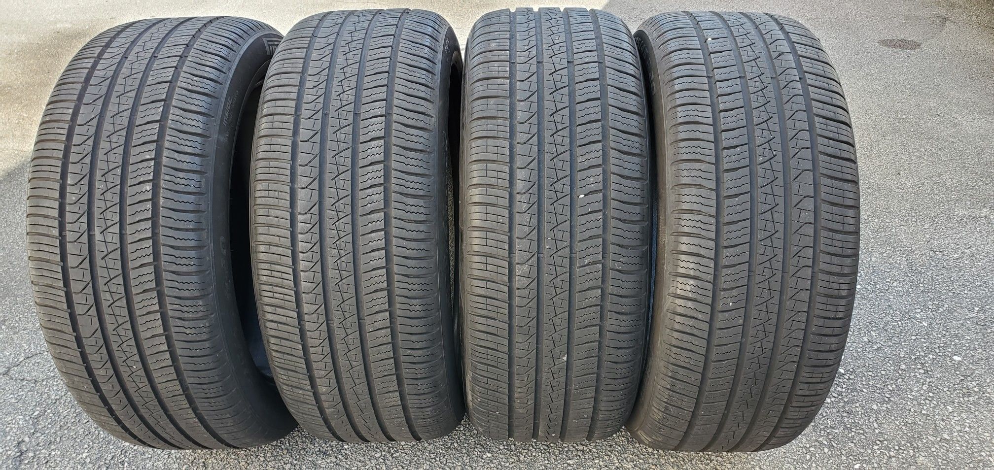 275/45R20 pirelli scorpion zero run flat tires