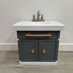 Little Tikes First  Bathroom Sink
