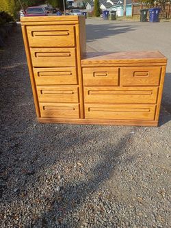 Solid oak dresser