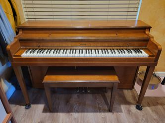 Hudson Upright Piano
