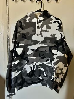 Supreme Snow Cameo Hoodie