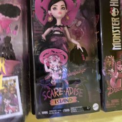 draculaura doll