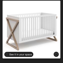 Baby Crib- Like New 