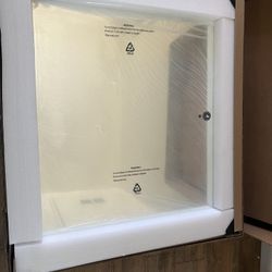 LED MIRROR 36”(W) X 32”(H) Sensor Switch