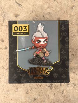 League of Legends figures