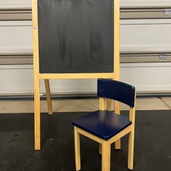 Chalkboard/Whiteboard Easel