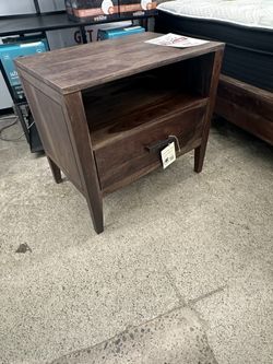 Fall River Nightstand Solid Wood