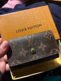 Louis Vuitton key holder brand new