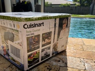 Cuisinart CGG-180TB Petite Gourmet Portable Gas Grill – New, Sealed in Box – Black