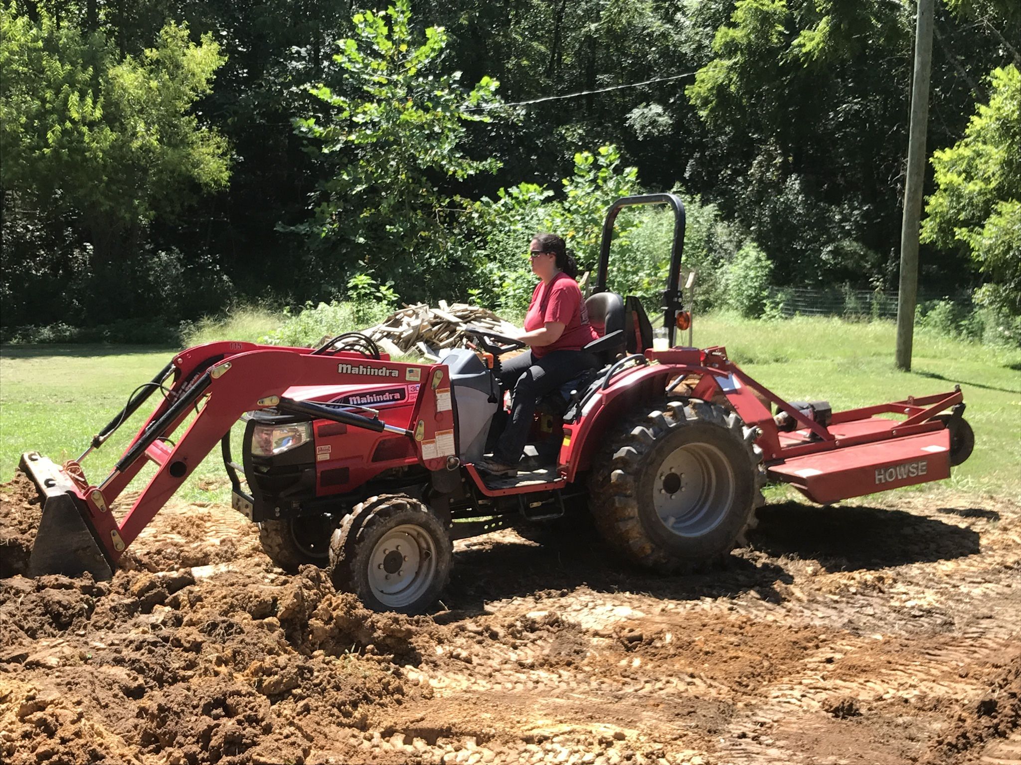 Bush Hogging  And Tractor Work