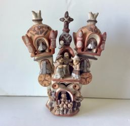 Mexican family clay sculpture