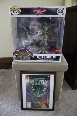 Pop Figure 10" Green Goblin Target excl. W/ #1 G.G Comic framed