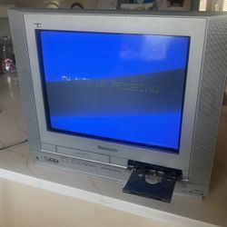 20” Panasonic CRT TV VCR and DVD PLAYER BUILT IN