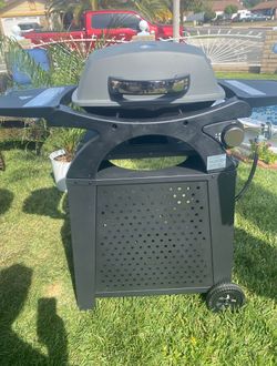 Brand New patio bbq grill propane