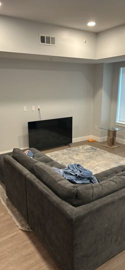 Move out sale