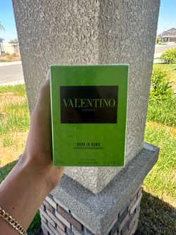 Valentino perfume